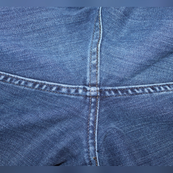 LEE Mid-Rise Bootcut Jeans (20W) - Picture 6 of 8
